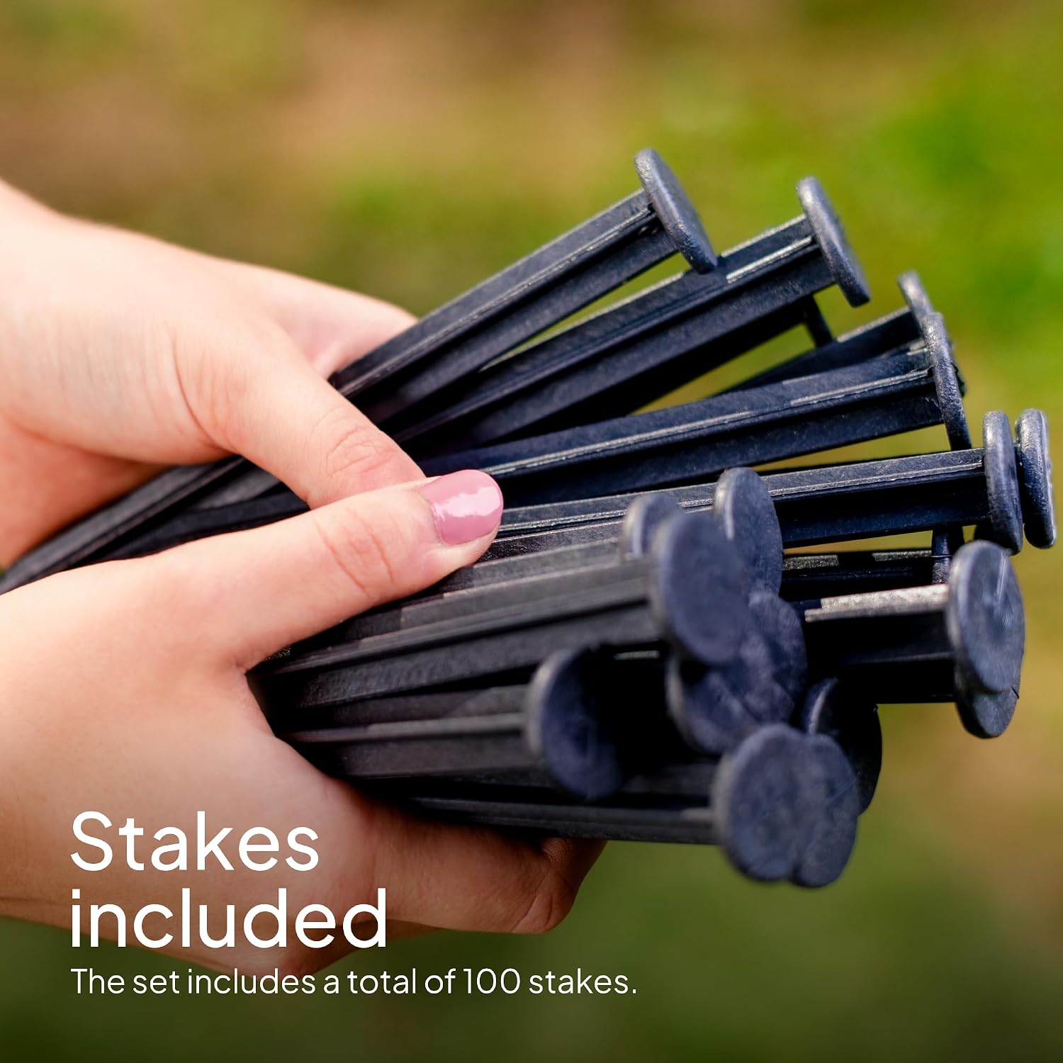 Flexible Lawn Edging 24 m - Invisible Plastic Garden Edge with 100 Securing Pegs - Easy to Use, Weather Resistant - Grass, Flowerbed & Path Border Edging, Height 55 mm, Black